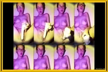 Miss Panya Masturbasi Pake Dildo Sampe Menjerit Keenakan poster